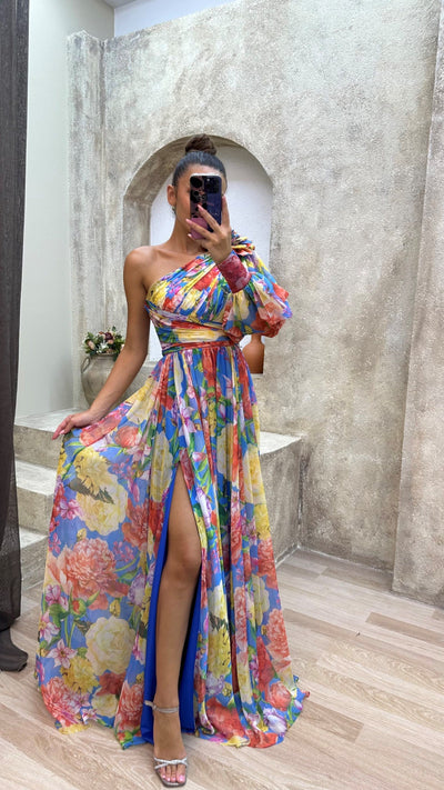 Mckenna | Impresionante vestido fluido 