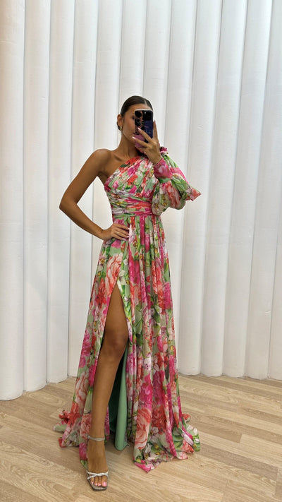 Mckenna | Impresionante vestido fluido 