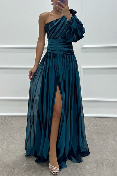 Shiloh - Elegante vestido largo de rayas con un solo hombro