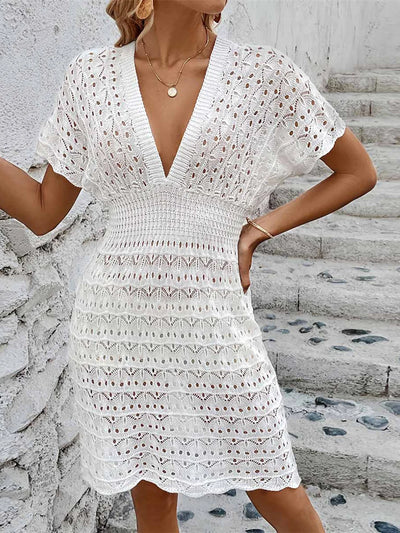 Klarisse - Chic Short Sleeve V-Neck Mini Dress
