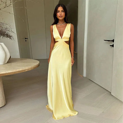 Maira - Sleek Sleeveless V-Neck Maxi Dress