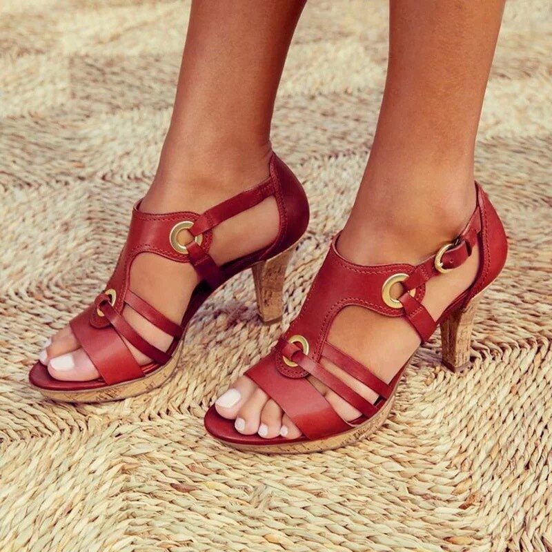 Stella– Comfortable Heel Sandal