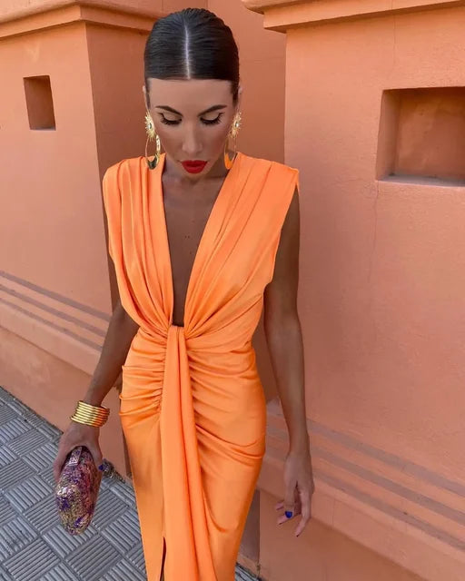 Yvaine - Elegant Pleated Dress