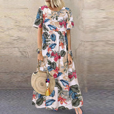Lotte  - Vibrant Floral Maxi Dress